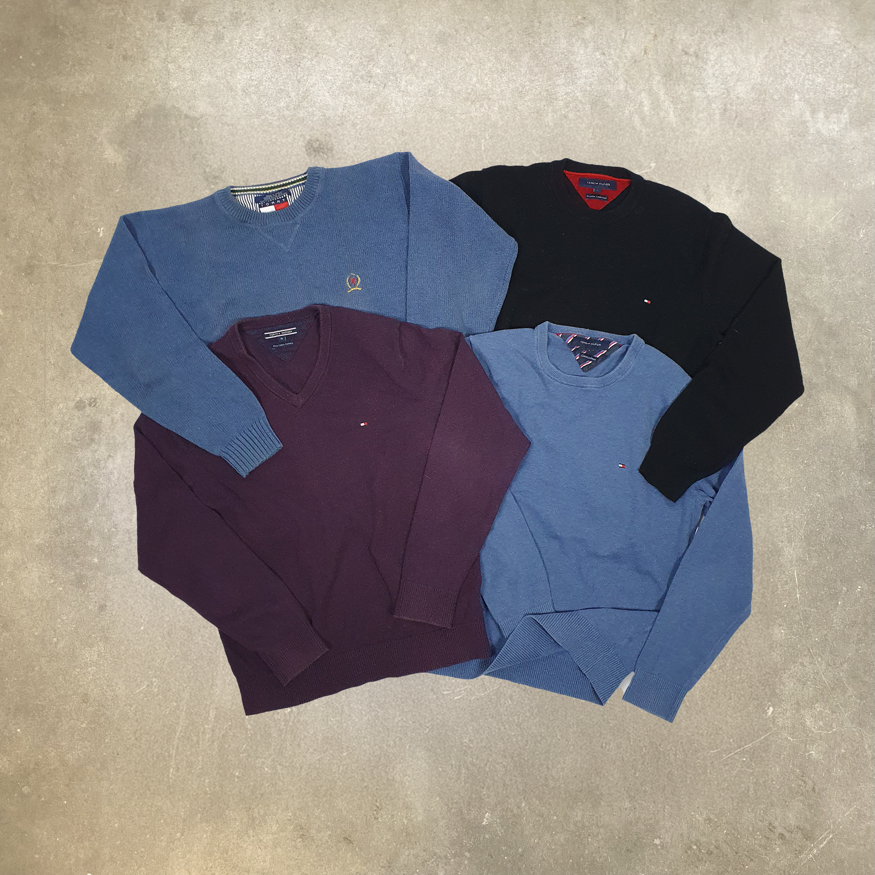 30x TOMMY HILFIGER SWEATERS