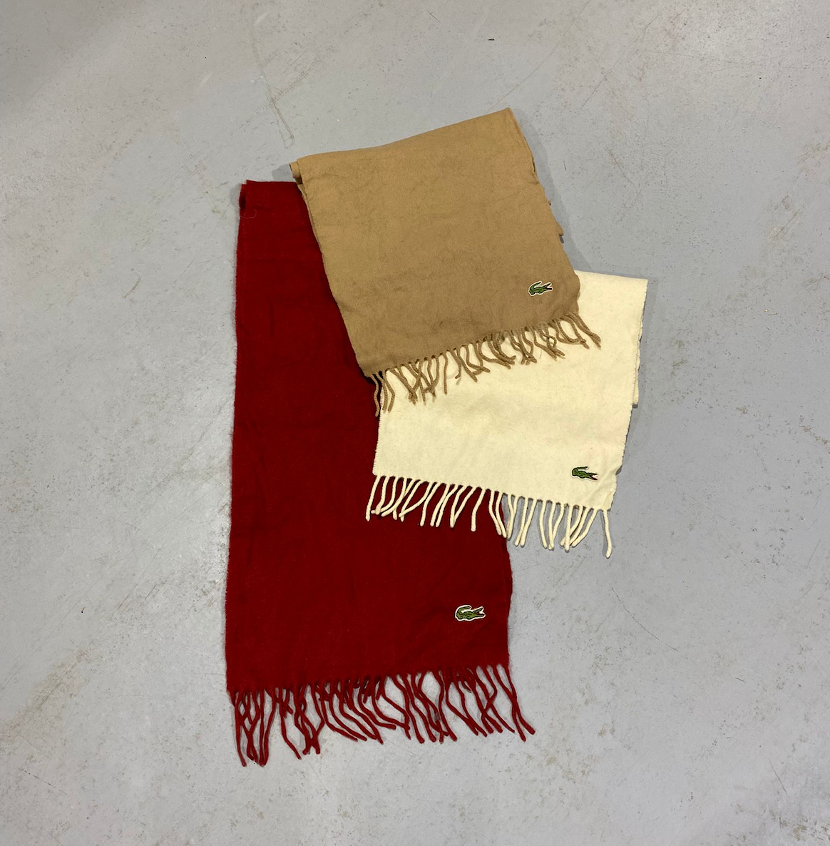 10x LACOSTE SCARVES